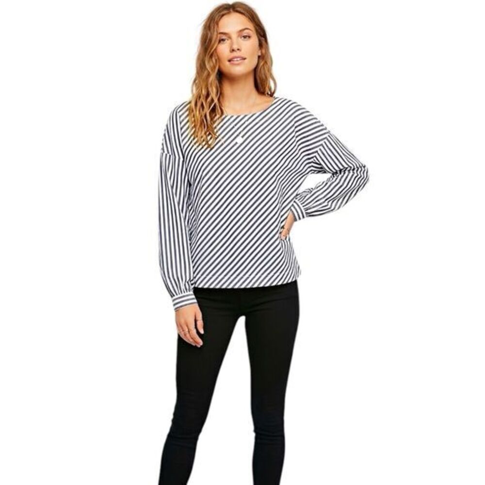 Gap Womens Blouse Size XS Striped Gray Long Sleeve Preppy Pleated Minimalist